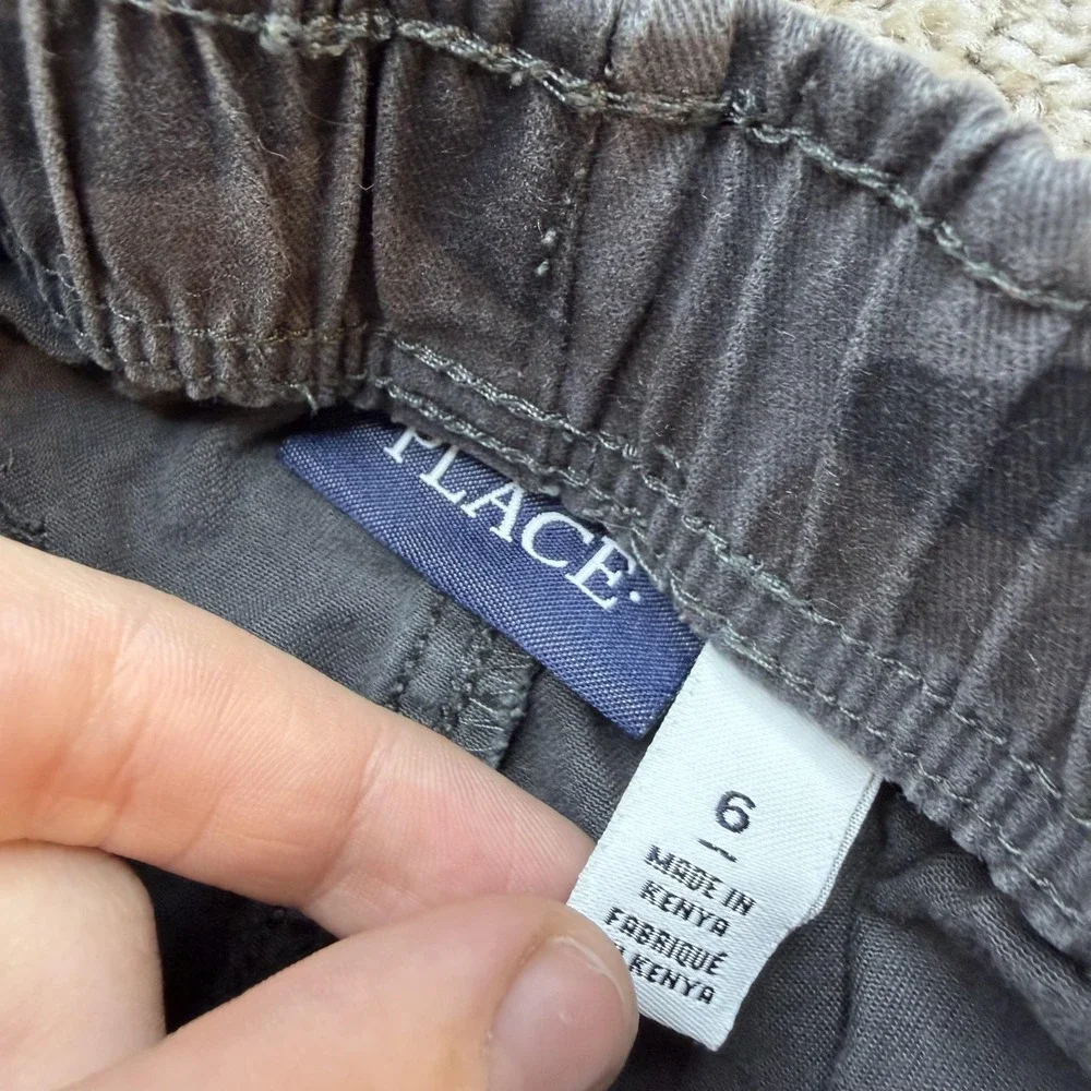 The Children's Place Cargo Pants Boys 6 Gray Camo Elastic Waist Twill Pockets